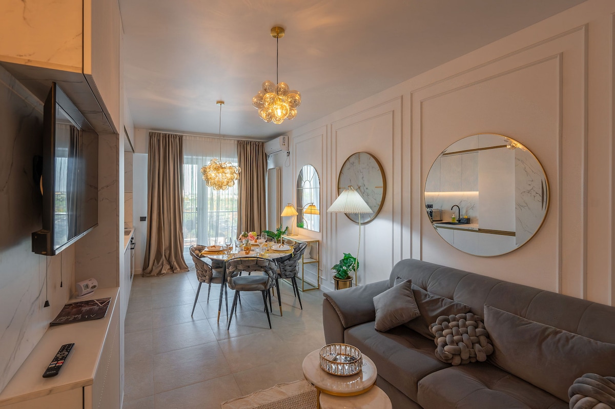 Glam Apartment in Odyssey Spa Pools and Parking — Apartment — sea-view vacation rental at Alezzi Odyssey, Mamaia Nord, Constanța, Romania — property photo 2 | Aqua Vista Rentals