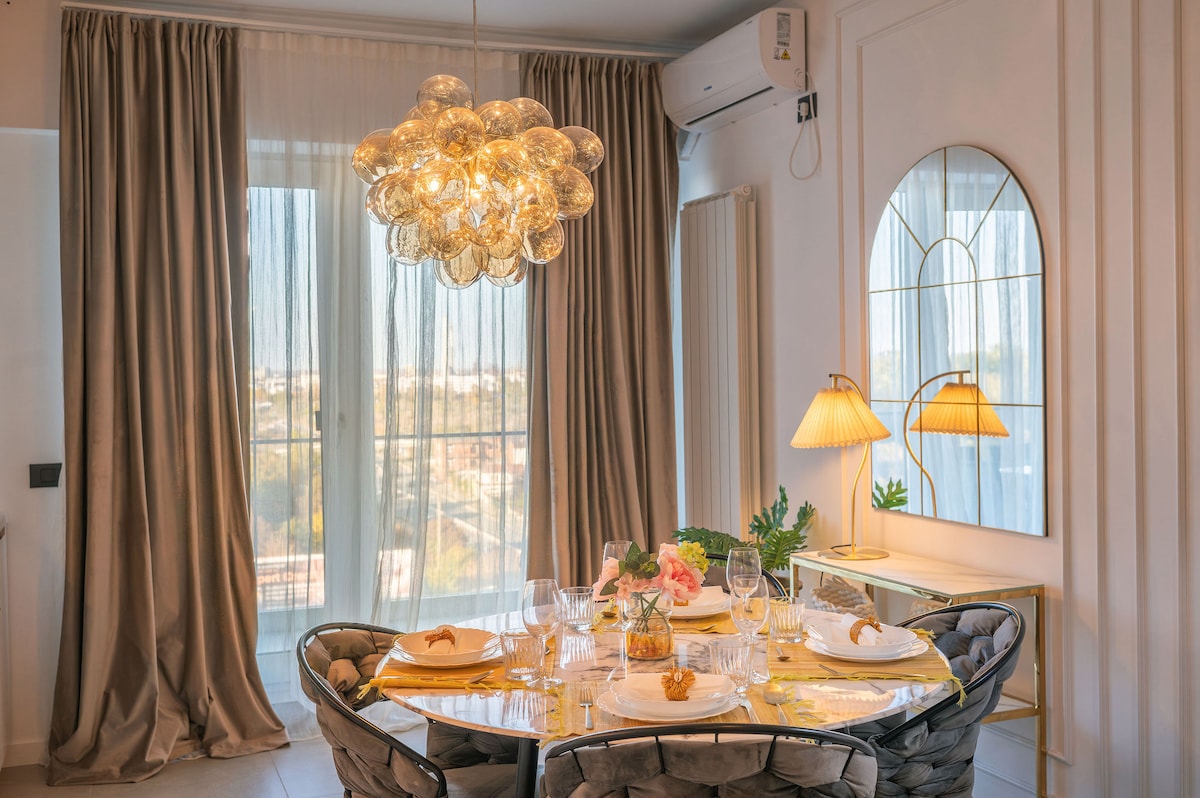 Glam Apartment in Odyssey Spa Pools and Parking — Apartment — sea-view vacation rental at Alezzi Odyssey, Mamaia Nord, Constanța, Romania — property photo 5 | Aqua Vista Rentals