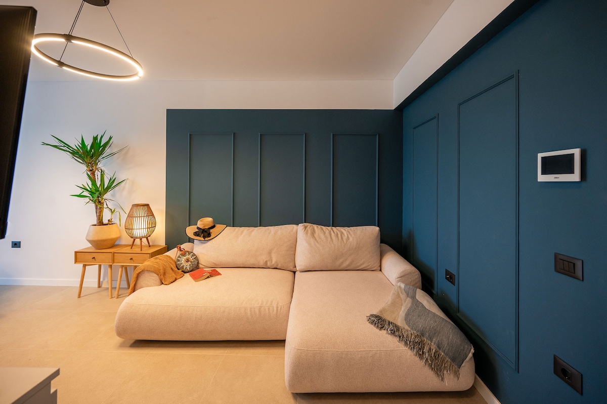 Chestnut apartment in Odyssey pools spa n parking — Apartament — închiriere de vacanță cu vedere la mare în Alezzi Odyssey, Mamaia Nord, Constanța, România — fotografia 7 a proprietății | Aqua Vista Rentals