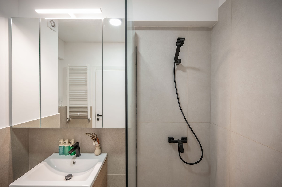Green Serenity Ap in Odyssey Pools Spa n Parking — Apartament — închiriere de vacanță în Alezzi Odyssey, Mamaia Nord, Constanța, România — fotografia 8 a proprietății | Aqua Vista Rentals
