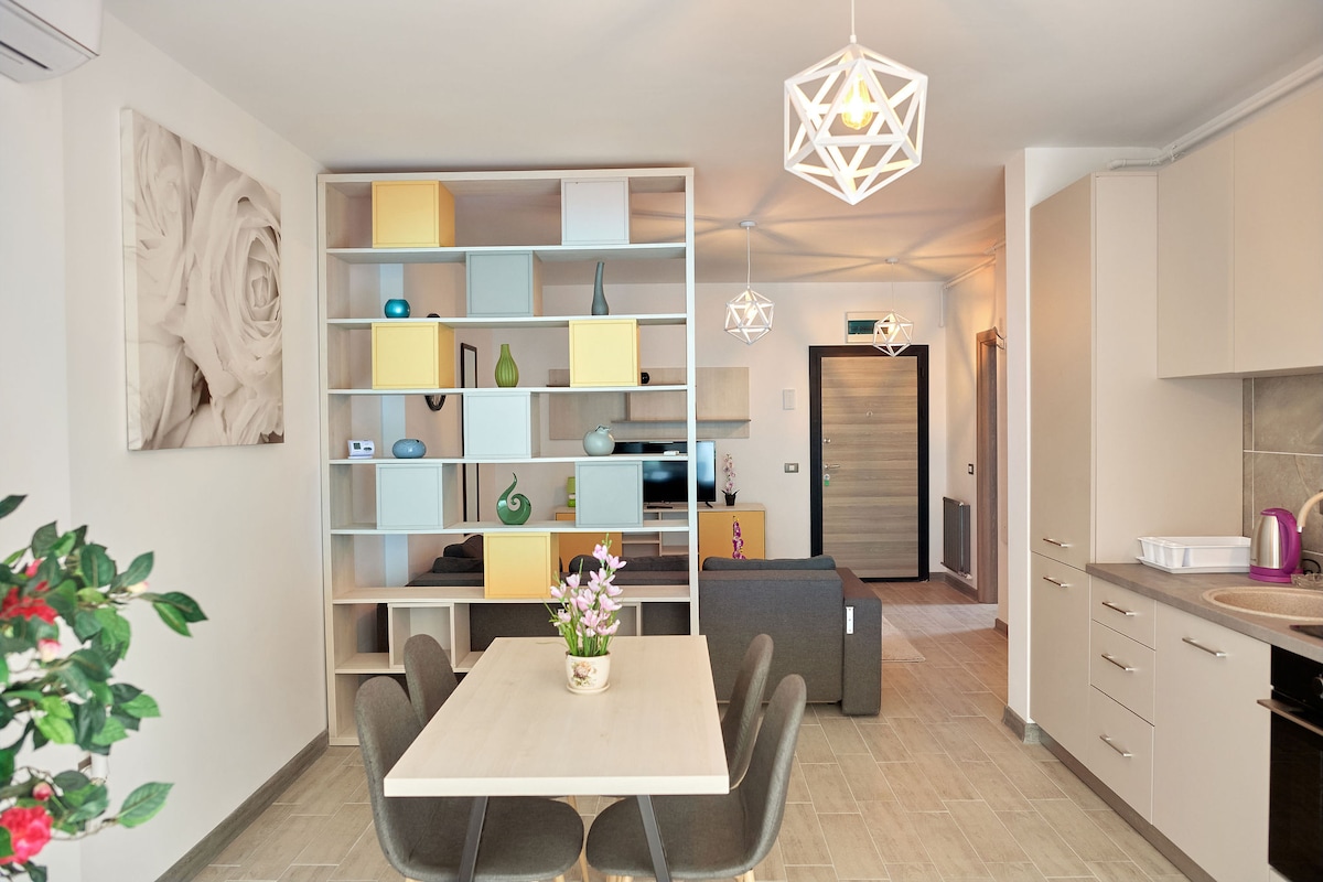 Fanta Sea Apartament Spa n Pool Beach resort — Apartment — vacation rental at Alezzi Beach Resort, Mamaia Nord, Constanța, Romania — property photo 8 | Aqua Vista Rentals