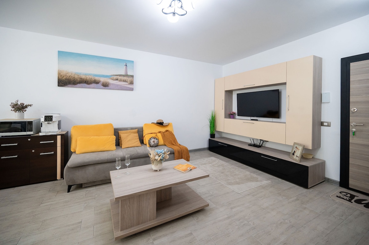 Endless Summer Suites 64 Pools Spa Parking Resort — Apartament — închiriere de vacanță cu vedere la mare în Alezzi Beach Resort, Mamaia Nord, Constanța, România — fotografia 8 a proprietății | Aqua Vista Rentals