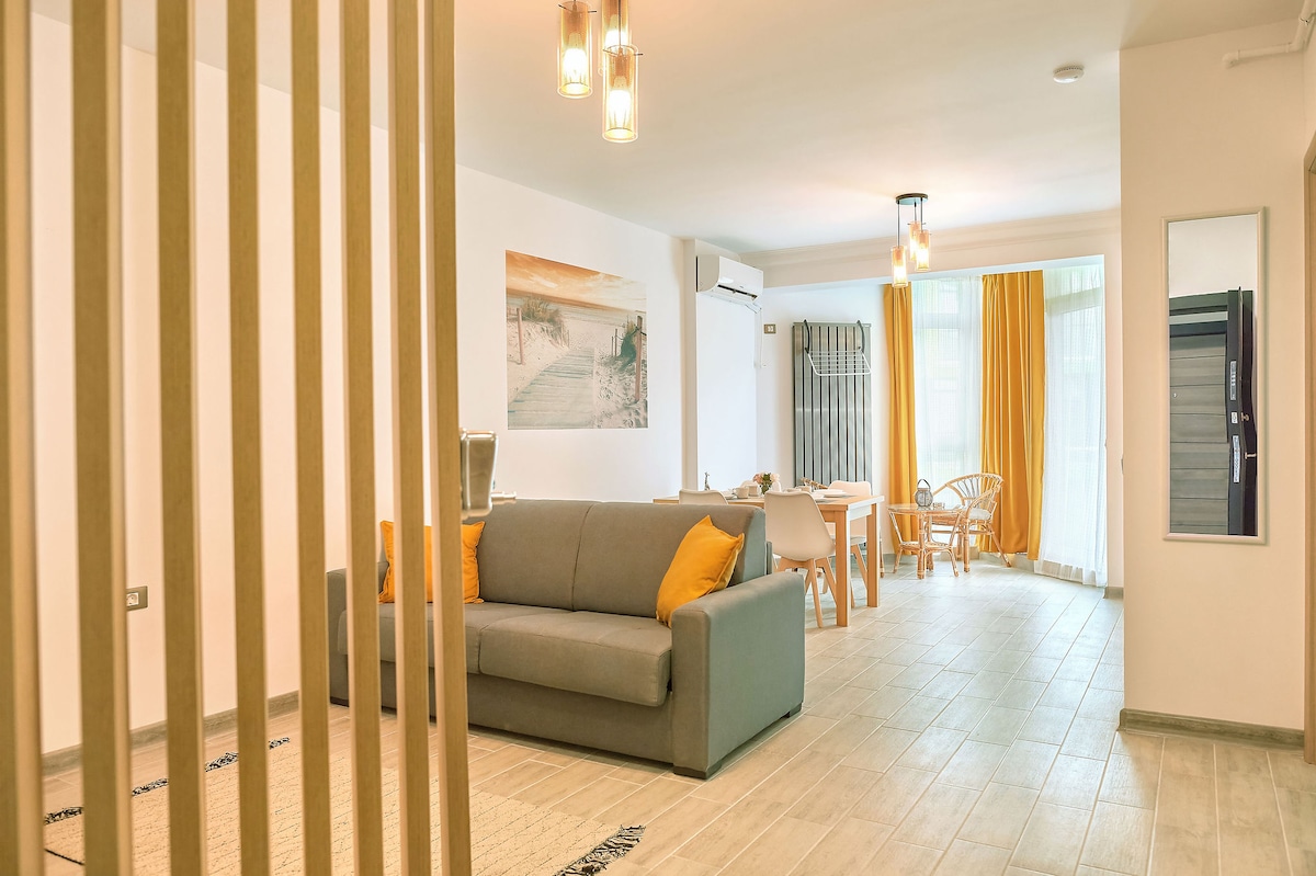 Opal Luxury Apartment 109 Spa n Pool Beach resort — Apartament — închiriere de vacanță în Alezzi Beach Resort, Mamaia Nord, Constanța, România — fotografia principală a proprietății | Aqua Vista Rentals