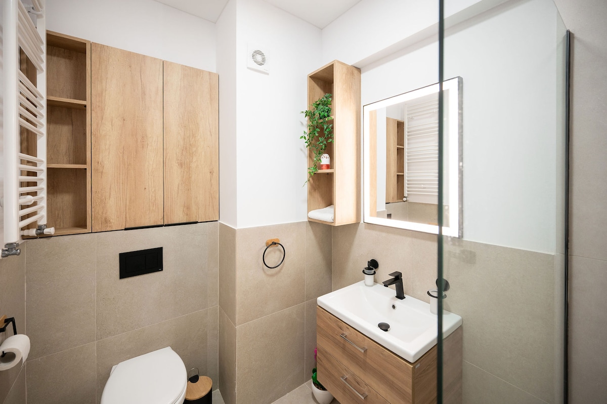 Velvet Breeze in Odyssey Pools Spa and Parking — Apartament — închiriere de vacanță în Alezzi Odyssey, Mamaia Nord, Constanța, România — fotografia 8 a proprietății | Aqua Vista Rentals