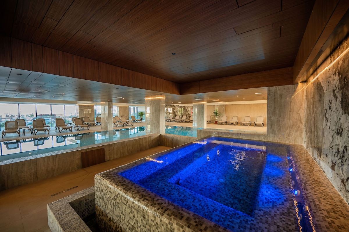 AC-606-Ghost Collection (145 SQM 2BD Sea View Premium) — Apartment — sea-view vacation rental at Aqua Cullinan Resort & SPA, Mamaia Nord, Constanța, Romania — property photo 6 | Aqua Vista Rentals
