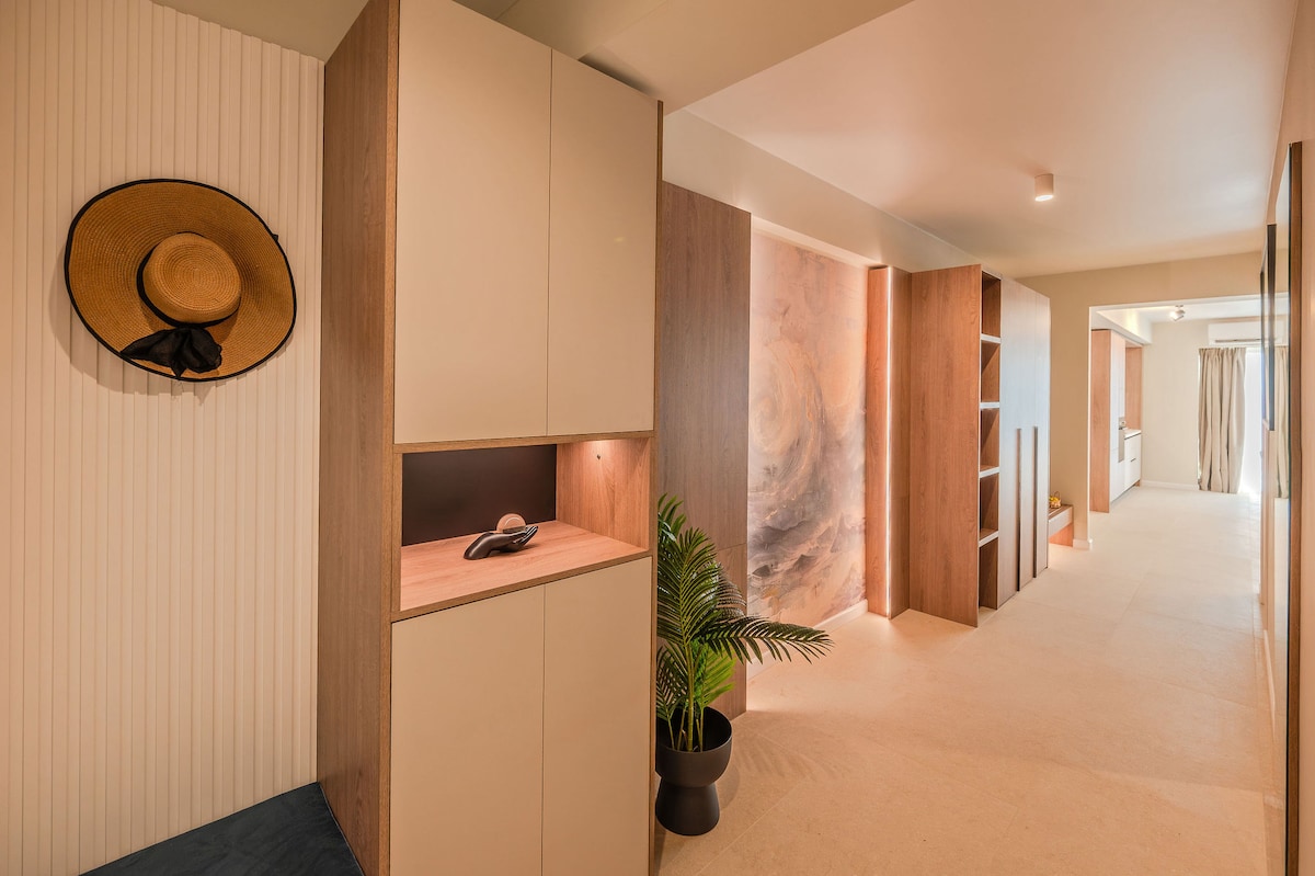 AC-633-Silver Shadow Collection (89 SQM 1BD City View) — Apartament — închiriere de vacanță cu vedere la oraș în Aqua Cullinan Resort & SPA, Mamaia Nord, Constanța, România — fotografia 4 a proprietății | Aqua Vista Rentals