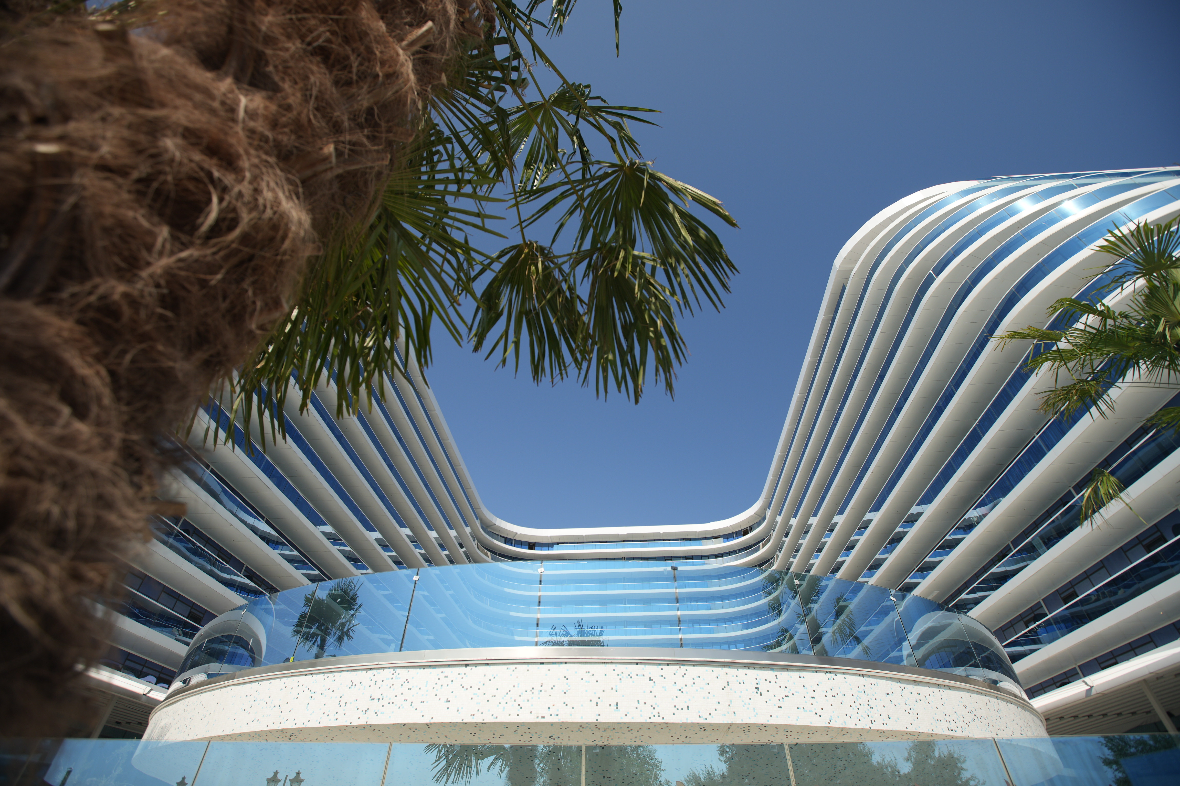 White Titanic Mamaia vacation rentals in Mamaia Nord, Constanța, Romania | Aqua Vista Rentals