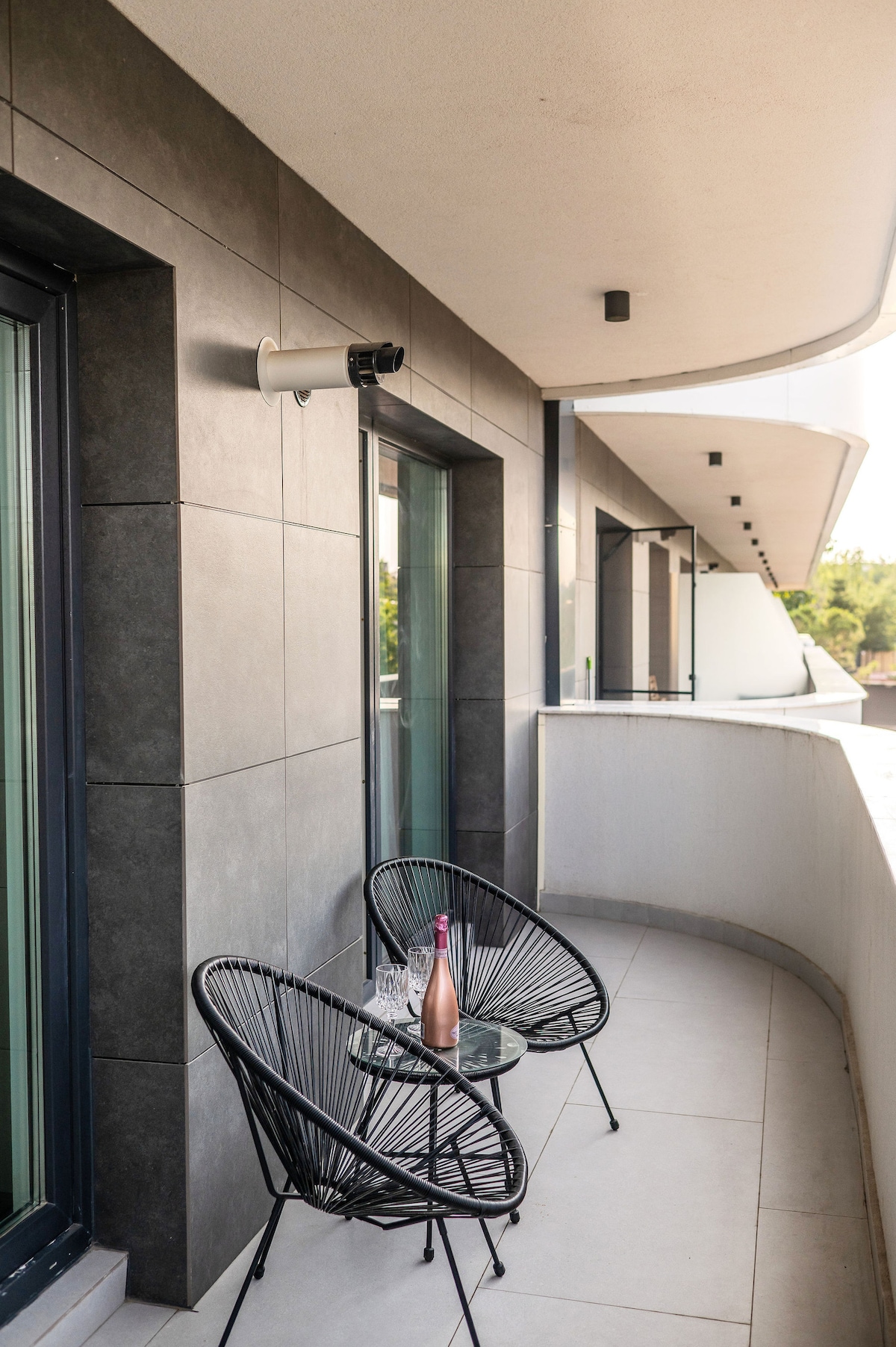 Carisma Apartment in Odyssey Spa Pools and Parking — Apartment — vacation rental at Alezzi Odyssey, Mamaia Nord, Constanța, Romania — property photo 7 | Aqua Vista Rentals