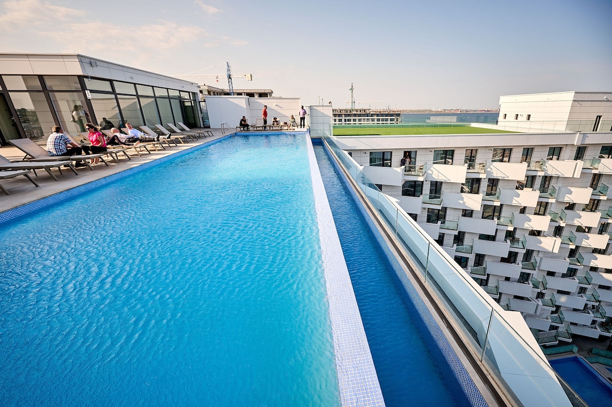 Amazing Sea View Apartment in Infinity pools n spa — Apartament — închiriere de vacanță cu vedere la mare în Infinity Resort & SPA, Mamaia Nord, Constanța, România — fotografia 4 a proprietății | Aqua Vista Rentals
