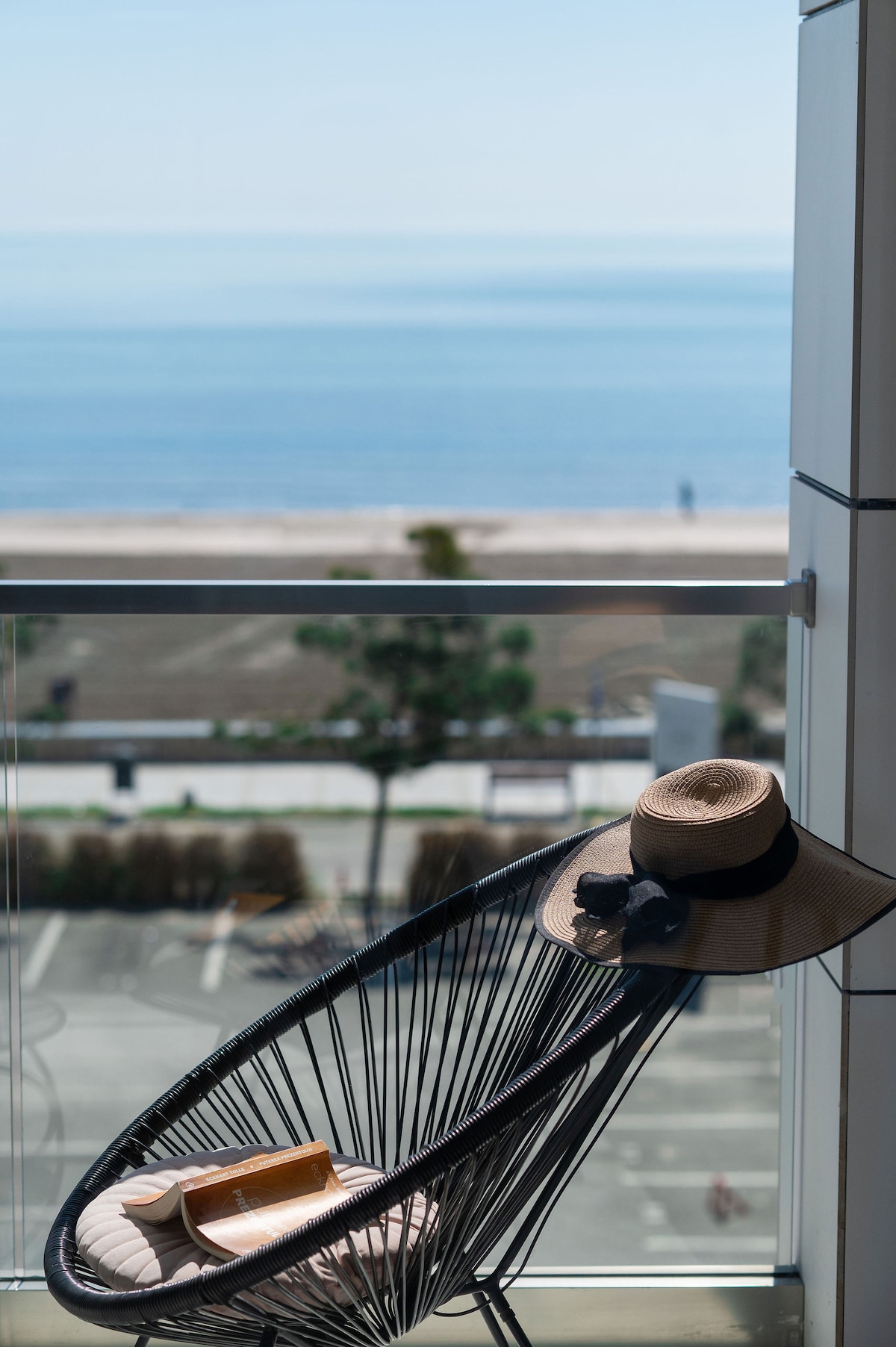 Amazing Sea View Apartment in Infinity pools n spa — Apartament — închiriere de vacanță cu vedere la mare în Infinity Resort & SPA, Mamaia Nord, Constanța, România — fotografia 8 a proprietății | Aqua Vista Rentals