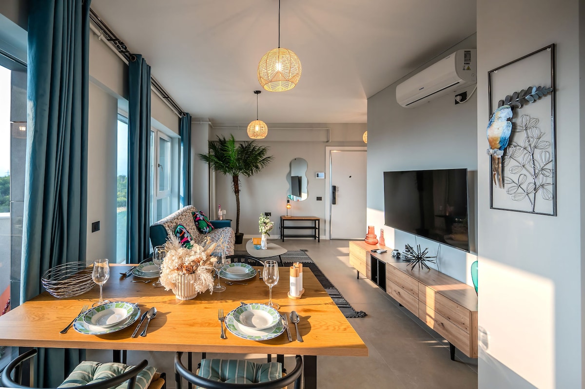 Sunset Breeze apt in Odyssey Spa Pools Resort — Apartament — închiriere de vacanță în Alezzi Odyssey, Mamaia Nord, Constanța, România — fotografia 4 a proprietății | Aqua Vista Rentals