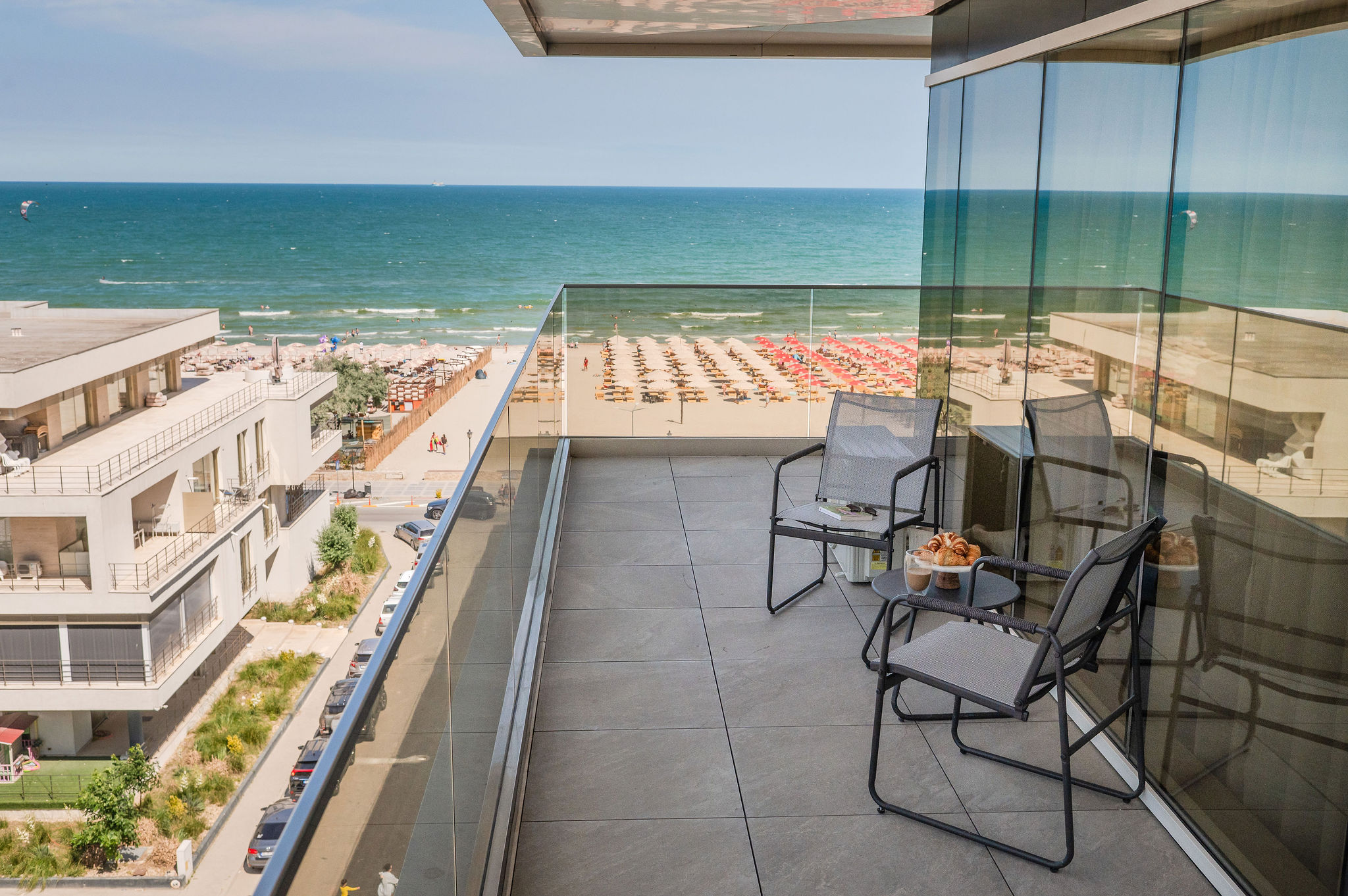 AC-828-Ghost Collection (145 SQM 2BD Sea View Premium) — Apartment — sea-view vacation rental at Aqua Cullinan Resort & SPA, Mamaia Nord, Constanța, Romania — property photo 2 | Aqua Vista Rentals