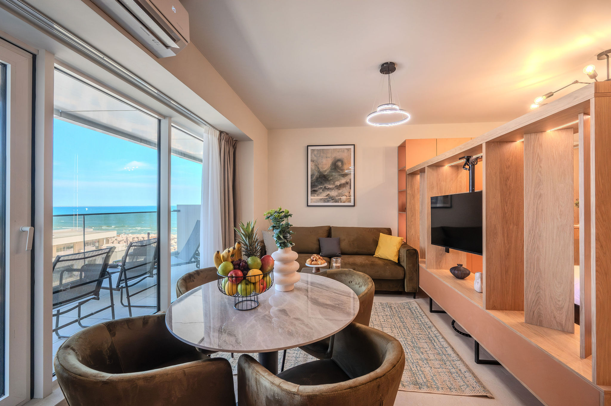 AC-812-Spectre V2 Collection (60 SQM Studio Sea View) — Studio — închiriere de vacanță cu vedere la mare în Aqua Cullinan Resort & SPA, Mamaia Nord, Constanța, România — fotografia 4 a proprietății | Aqua Vista Rentals