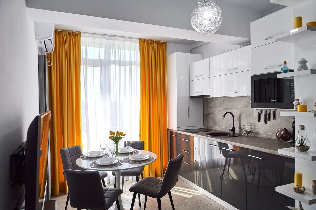 Aba Luxury Studio Spa n Pool Beach resort — Studio — vacation rental at Alezzi Beach Resort, Mamaia Nord, Constanța, Romania — property photo 2 | Aqua Vista Rentals