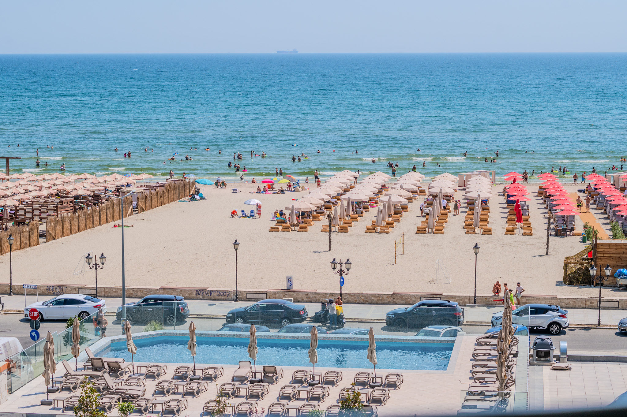 AC-416-Spectre Collection (60 SQM Studio Sea View) — Studio — închiriere de vacanță cu vedere la mare în Aqua Cullinan Resort & SPA, Mamaia Nord, Constanța, România — fotografia principală a proprietății | Aqua Vista Rentals