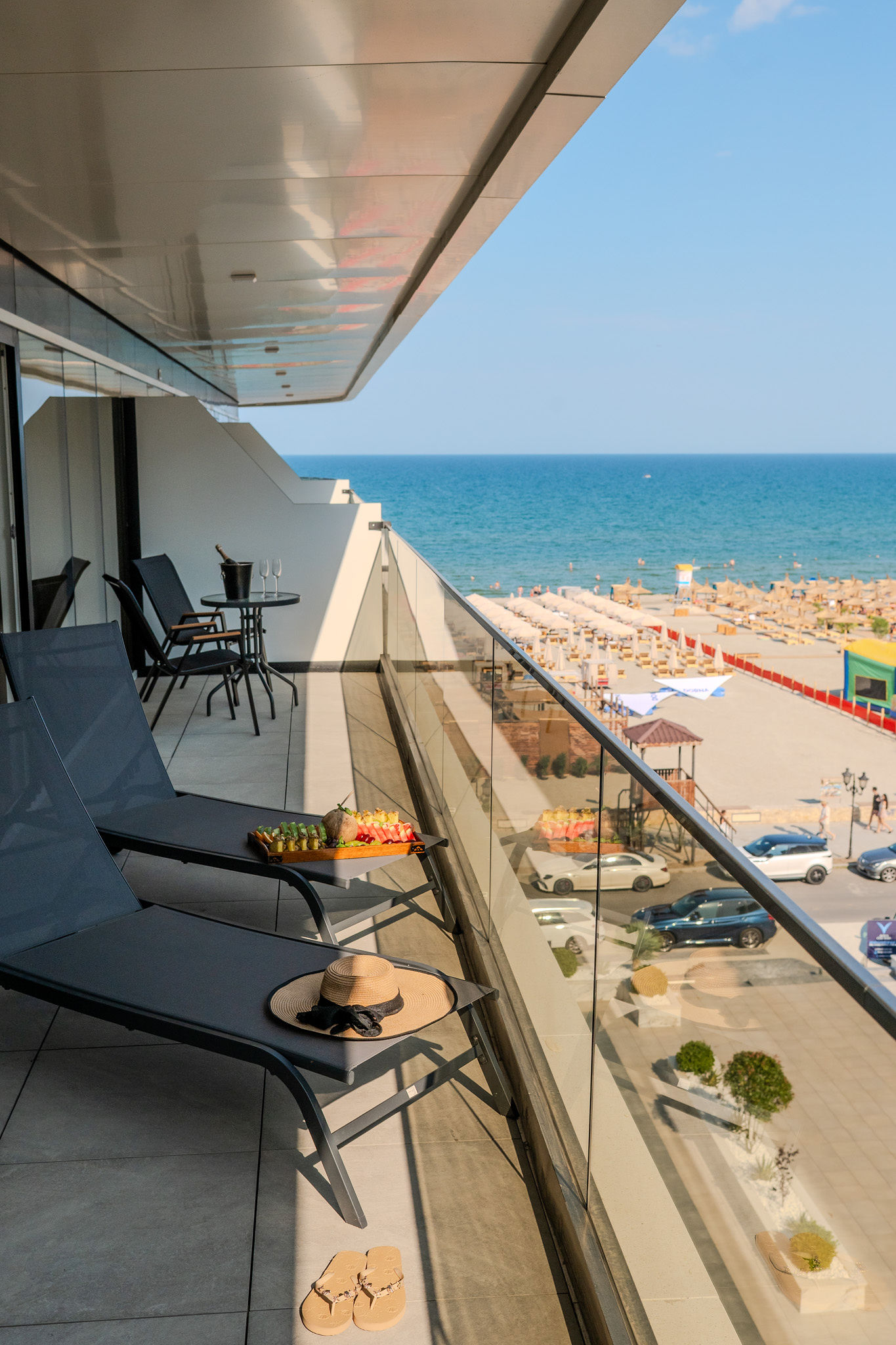 AC-423-Spectre Collection (60 SQM Studio Sea View) — Studio — închiriere de vacanță cu vedere la mare în Aqua Cullinan Resort & SPA, Mamaia Nord, Constanța, România — fotografia 4 a proprietății | Aqua Vista Rentals