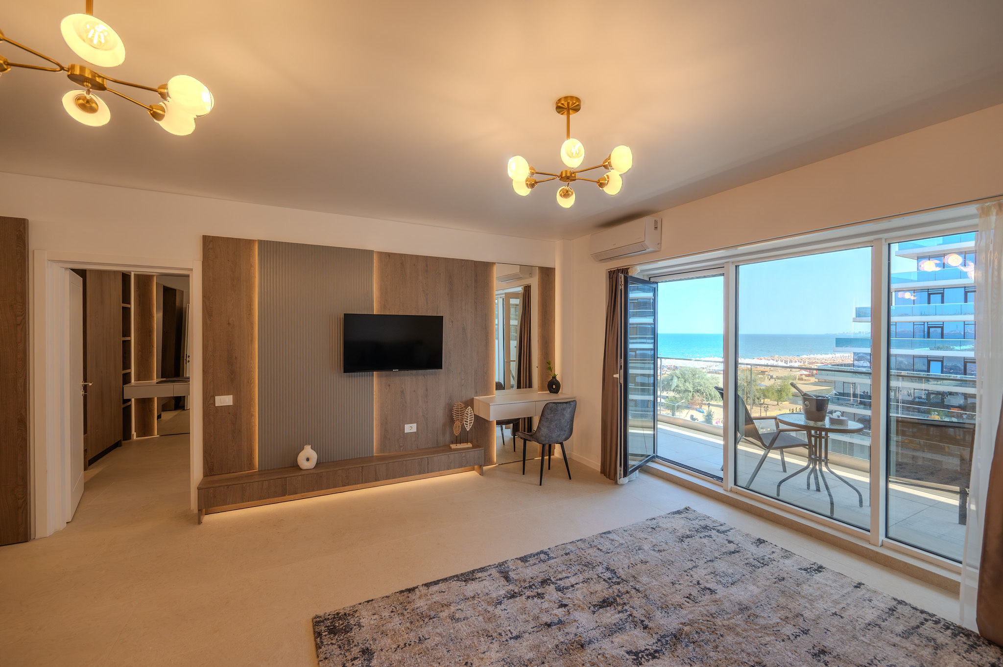 AC-420-DropTail Collection (93 SQM 1BD Front Sea View) — Apartament — închiriere de vacanță cu vedere la mare în Aqua Cullinan Resort & SPA, Mamaia Nord, Constanța, România — fotografia 7 a proprietății | Aqua Vista Rentals