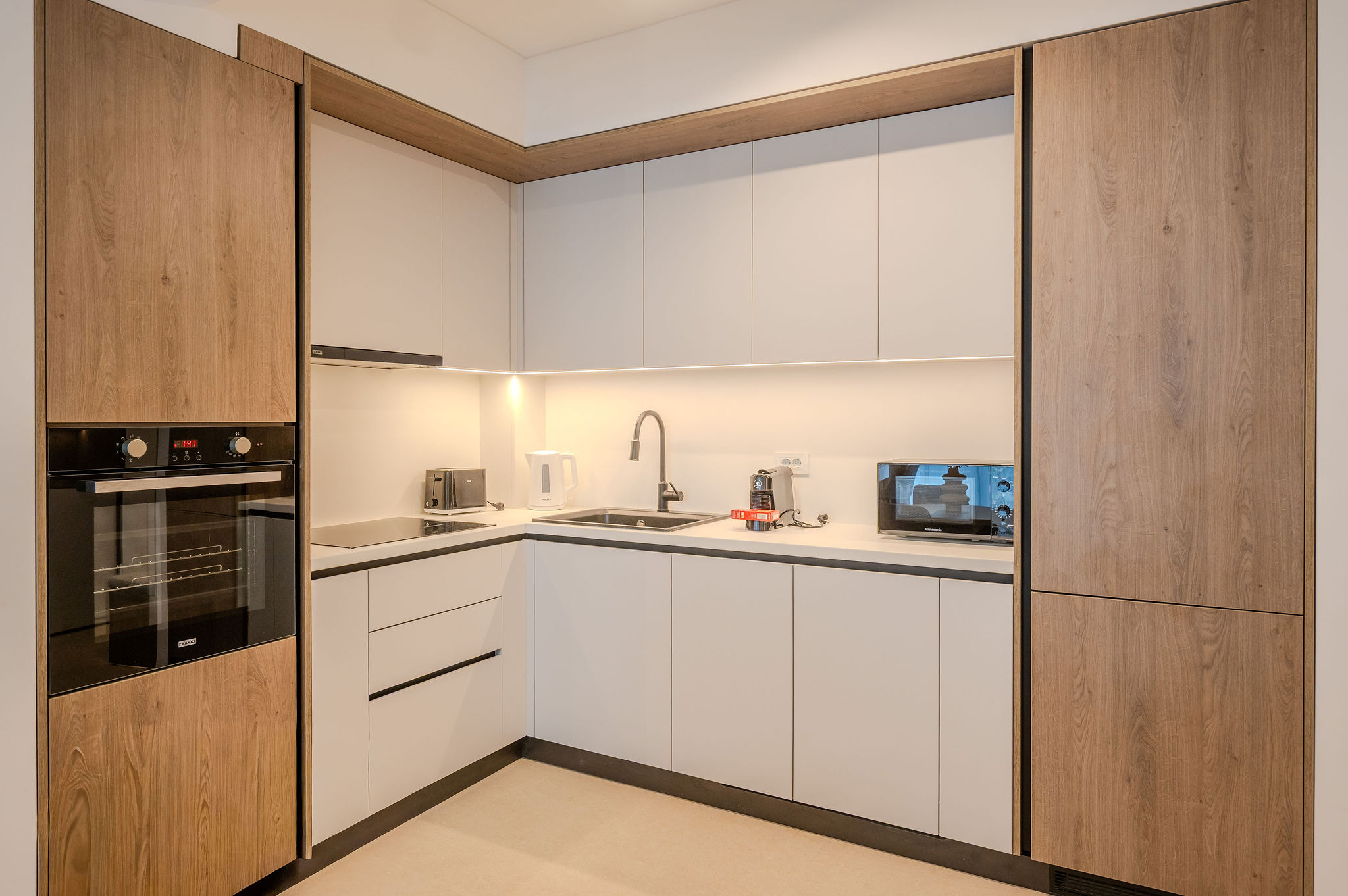 AC-422-Wraith Collection (102 SQM 2BD Family Sea View) — Apartament — închiriere de vacanță cu vedere la mare în Aqua Cullinan Resort & SPA, Mamaia Nord, Constanța, România — fotografia 8 a proprietății | Aqua Vista Rentals