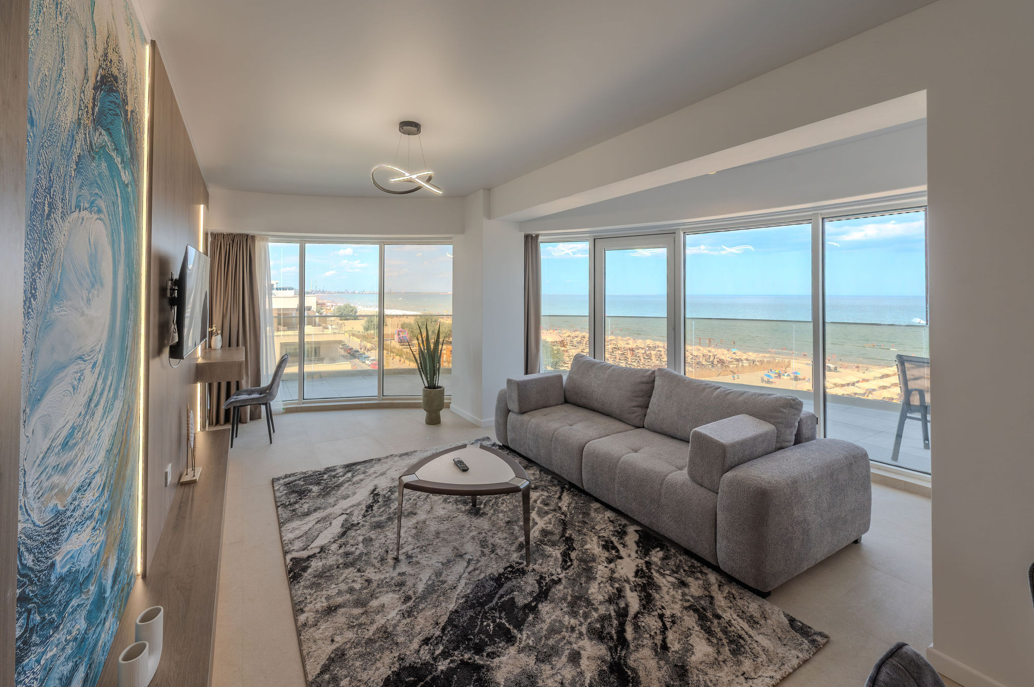 AC-419-Phantom Collection (144 SQM 2BD Panoramic Front Sea View) — Apartment — sea-view vacation rental at Aqua Cullinan Resort & SPA, Mamaia Nord, Constanța, Romania — property photo 3 | Aqua Vista Rentals