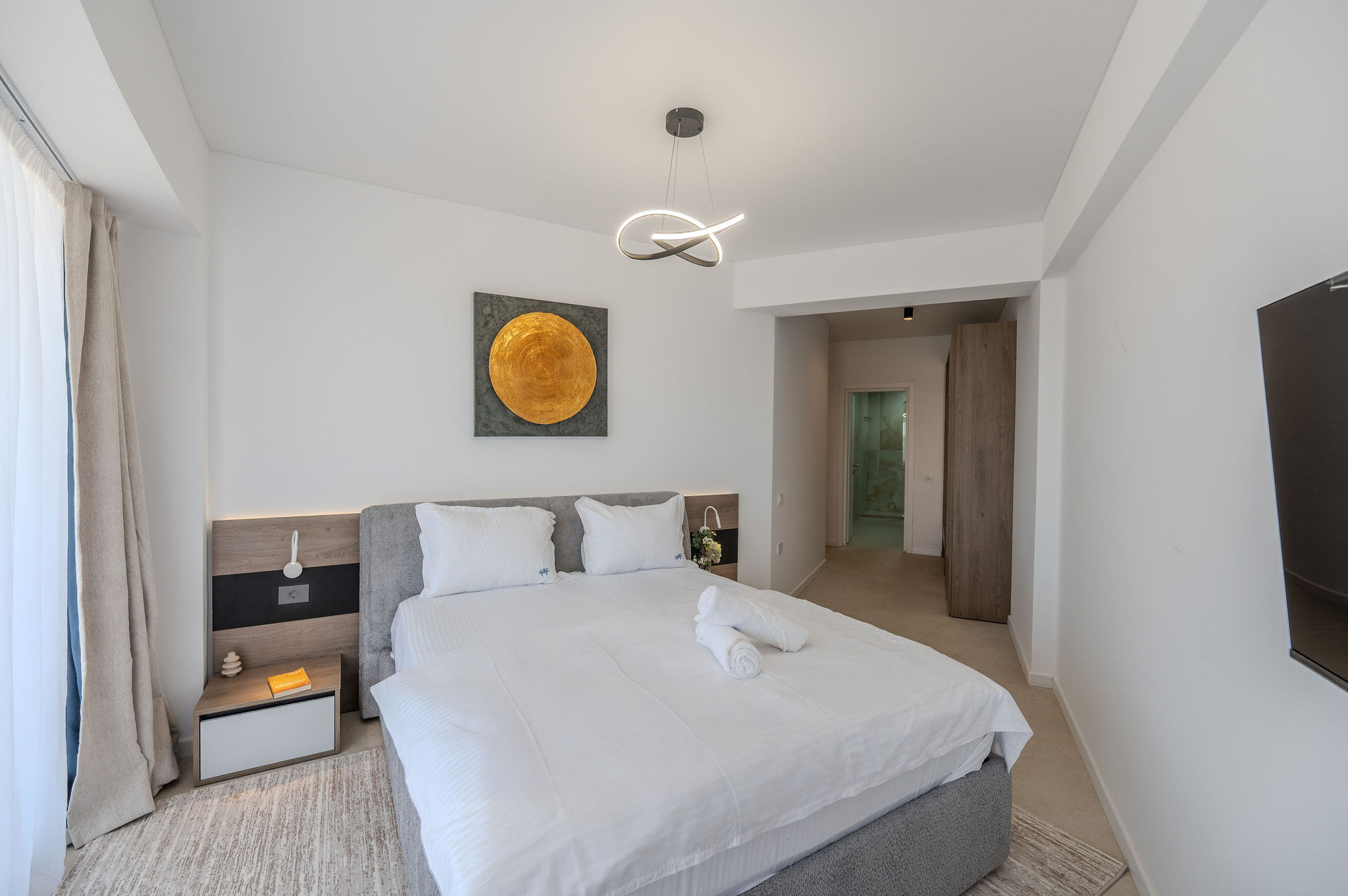 AC-405-Corniche Collection (151 SQM 2BD Corner View) — Apartment — city-view vacation rental at Aqua Cullinan Resort & SPA, Mamaia Nord, Constanța, Romania — property photo 5 | Aqua Vista Rentals