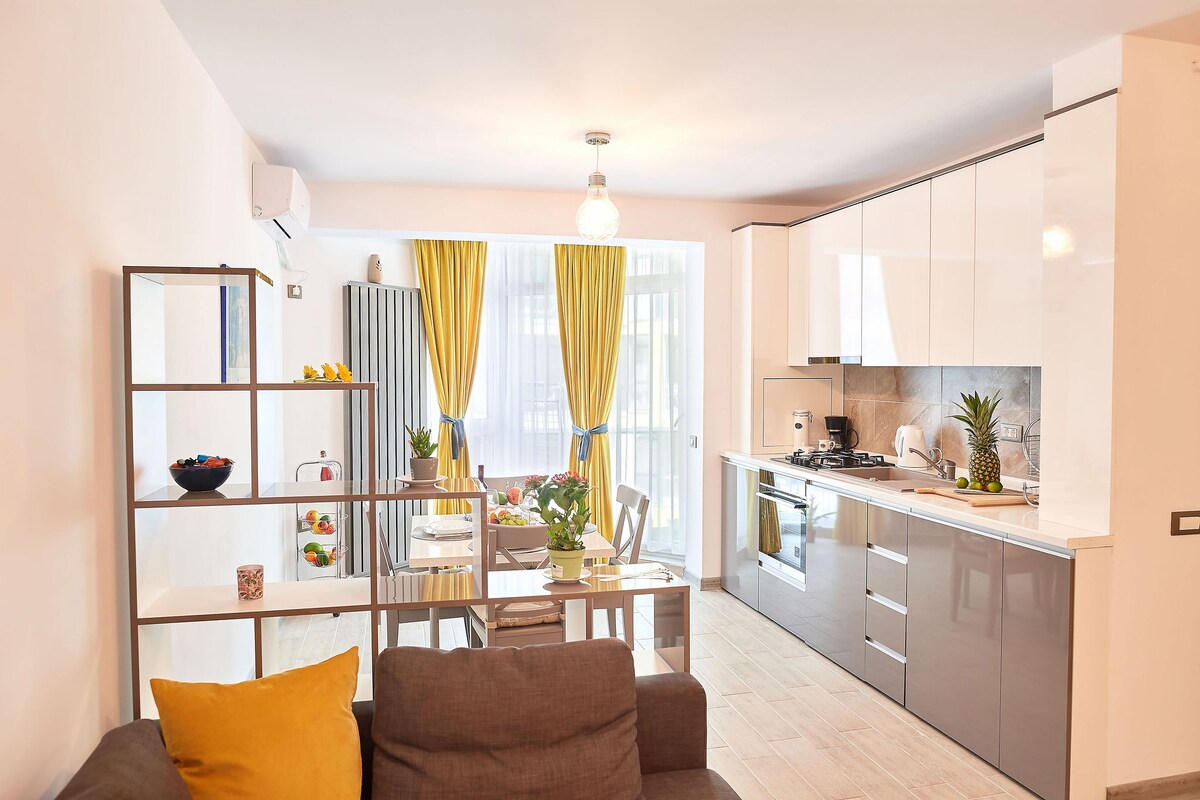 Submarine Apartment Spa n Pool Beach resort — Apartament — închiriere de vacanță în Alezzi Beach Resort, Mamaia Nord, Constanța, România — fotografia 7 a proprietății | Aqua Vista Rentals