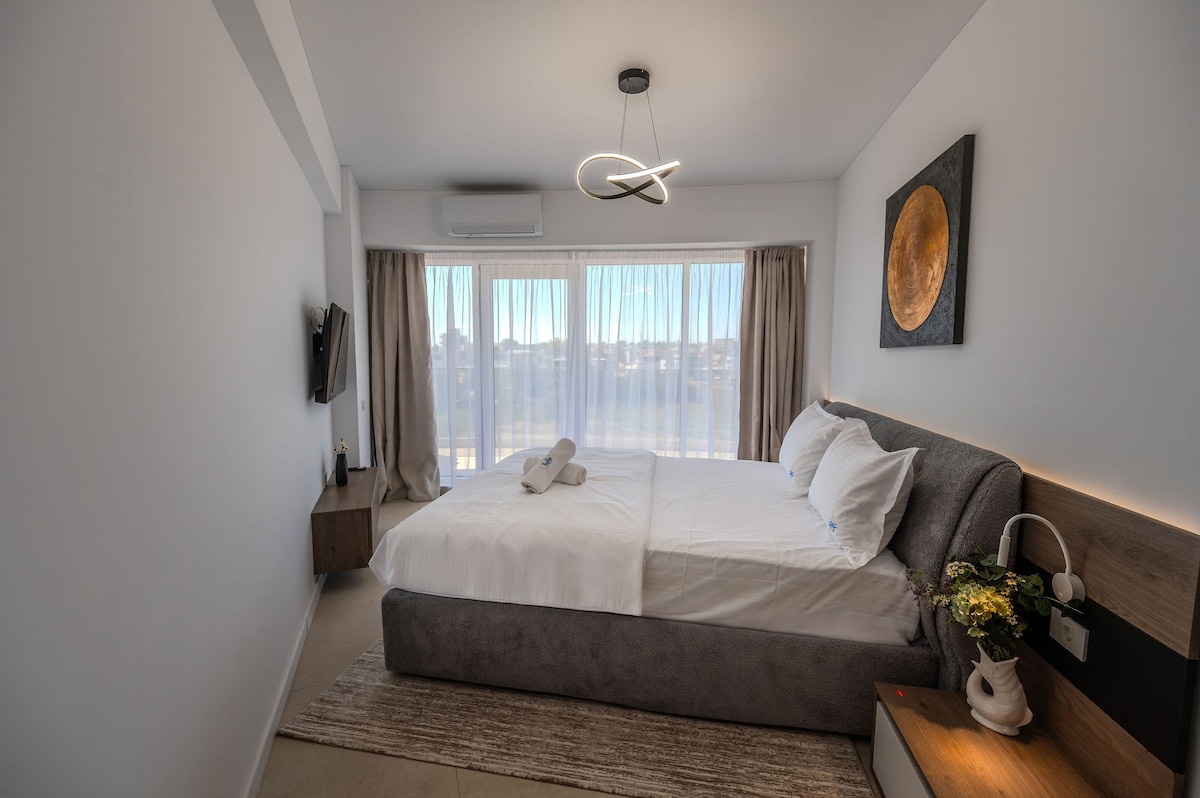 AC-431-Corniche Collection (151 SQM 2BD Corner View) — Apartment — city-view vacation rental at Aqua Cullinan Resort & SPA, Mamaia Nord, Constanța, Romania — property photo 7 | Aqua Vista Rentals