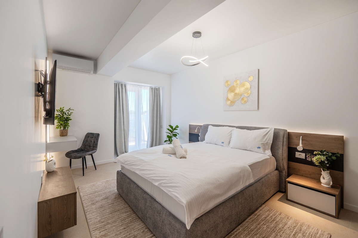 AC-435-Silver Spirit Collection (104 SQM 1BD+ City View) — Apartment — city-view vacation rental at Aqua Cullinan Resort & SPA, Mamaia Nord, Constanța, Romania — property photo 2 | Aqua Vista Rentals
