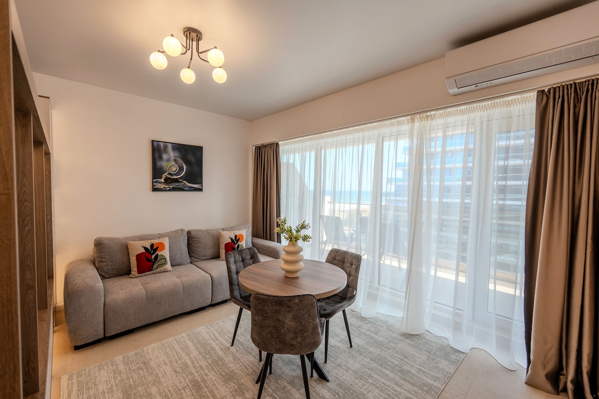 AC-225-Spectre Collection (60 SQM Studio Sea View) — Studio — închiriere de vacanță cu vedere la mare în Aqua Cullinan Resort & SPA, Mamaia Nord, Constanța, România — fotografia 3 a proprietății | Aqua Vista Rentals