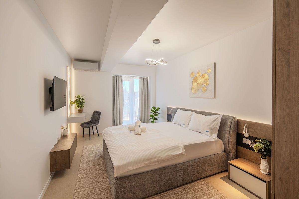 AC-232-Silver Wraith Collection (125 SQM 2BD Family City View) — Apartment — city-view vacation rental at Aqua Cullinan Resort & SPA, Mamaia Nord, Constanța, Romania — property photo 3 | Aqua Vista Rentals
