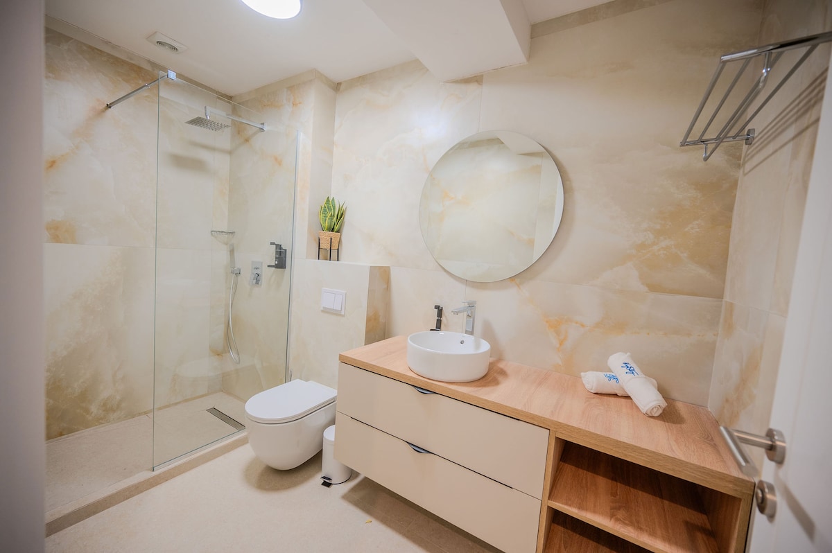 AC-232-Silver Wraith Collection (125 SQM 2BD Family City View) — Apartment — city-view vacation rental at Aqua Cullinan Resort & SPA, Mamaia Nord, Constanța, Romania — property photo 7 | Aqua Vista Rentals