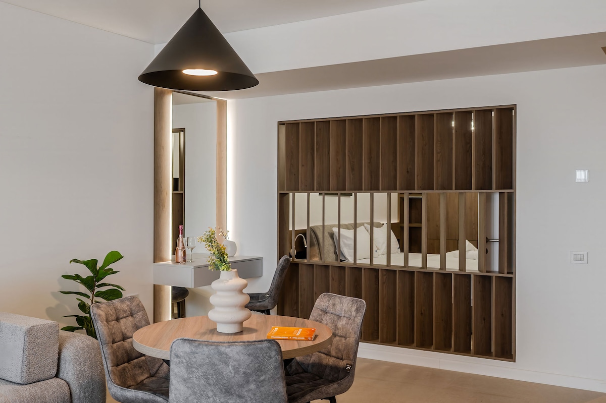AC-234-Silver Shadow Collection (89 SQM 1BD City View) — Apartament — închiriere de vacanță cu vedere la oraș în Aqua Cullinan Resort & SPA, Mamaia Nord, Constanța, România — fotografia 5 a proprietății | Aqua Vista Rentals
