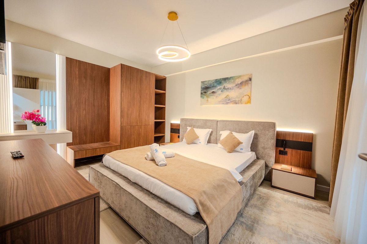 AC-134-Silver Shadow Collection (89 SQM 1BD City View) — Apartament — închiriere de vacanță cu vedere la oraș în Aqua Cullinan Resort & SPA, Mamaia Nord, Constanța, România — fotografia 5 a proprietății | Aqua Vista Rentals