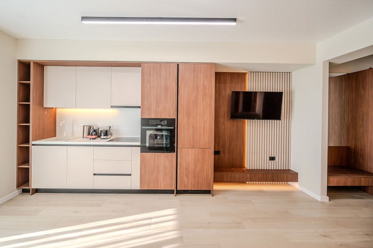 AC-134-Silver Shadow Collection (89 SQM 1BD City View) — Apartament — închiriere de vacanță cu vedere la oraș în Aqua Cullinan Resort & SPA, Mamaia Nord, Constanța, România — fotografia 7 a proprietății | Aqua Vista Rentals