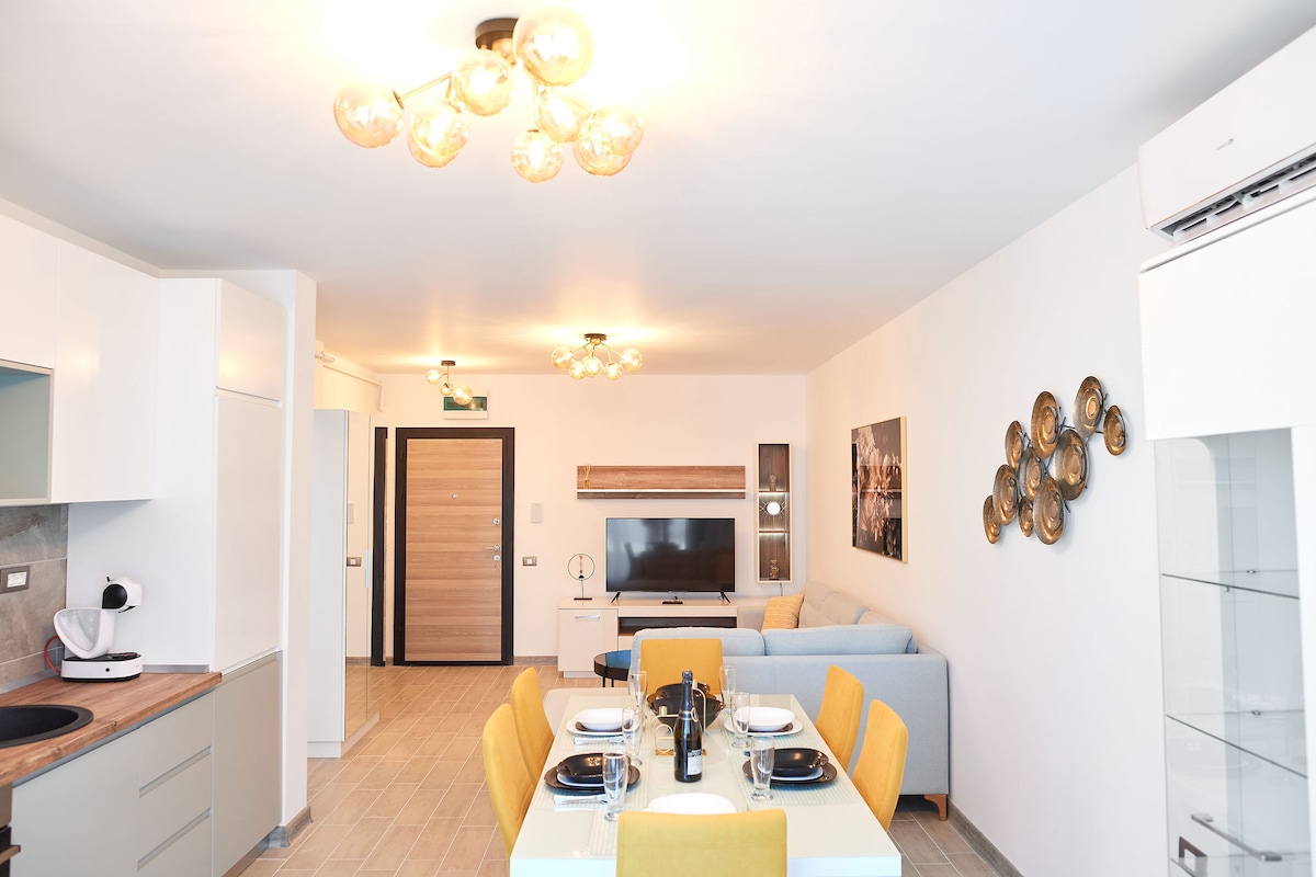 Mimosa Luxury Apartment 160 Spa n Pool beach resort — Apartament — închiriere de vacanță cu vedere la mare în Alezzi Beach Resort, Mamaia Nord, Constanța, România — fotografia 7 a proprietății | Aqua Vista Rentals