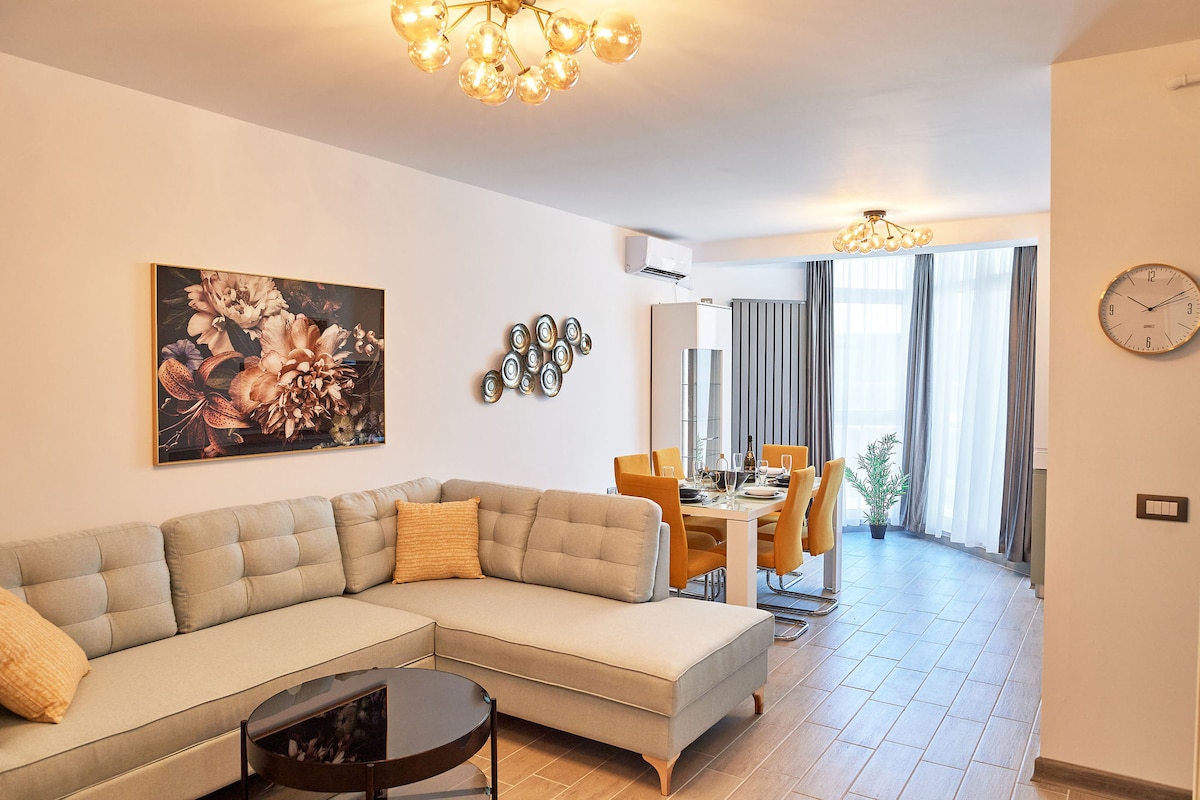 Mimosa Luxury Apartment 161 Spa n Pool beach resort — Apartment — vacation rental at Alezzi Beach Resort, Mamaia Nord, Constanța, Romania — property photo 3 | Aqua Vista Rentals