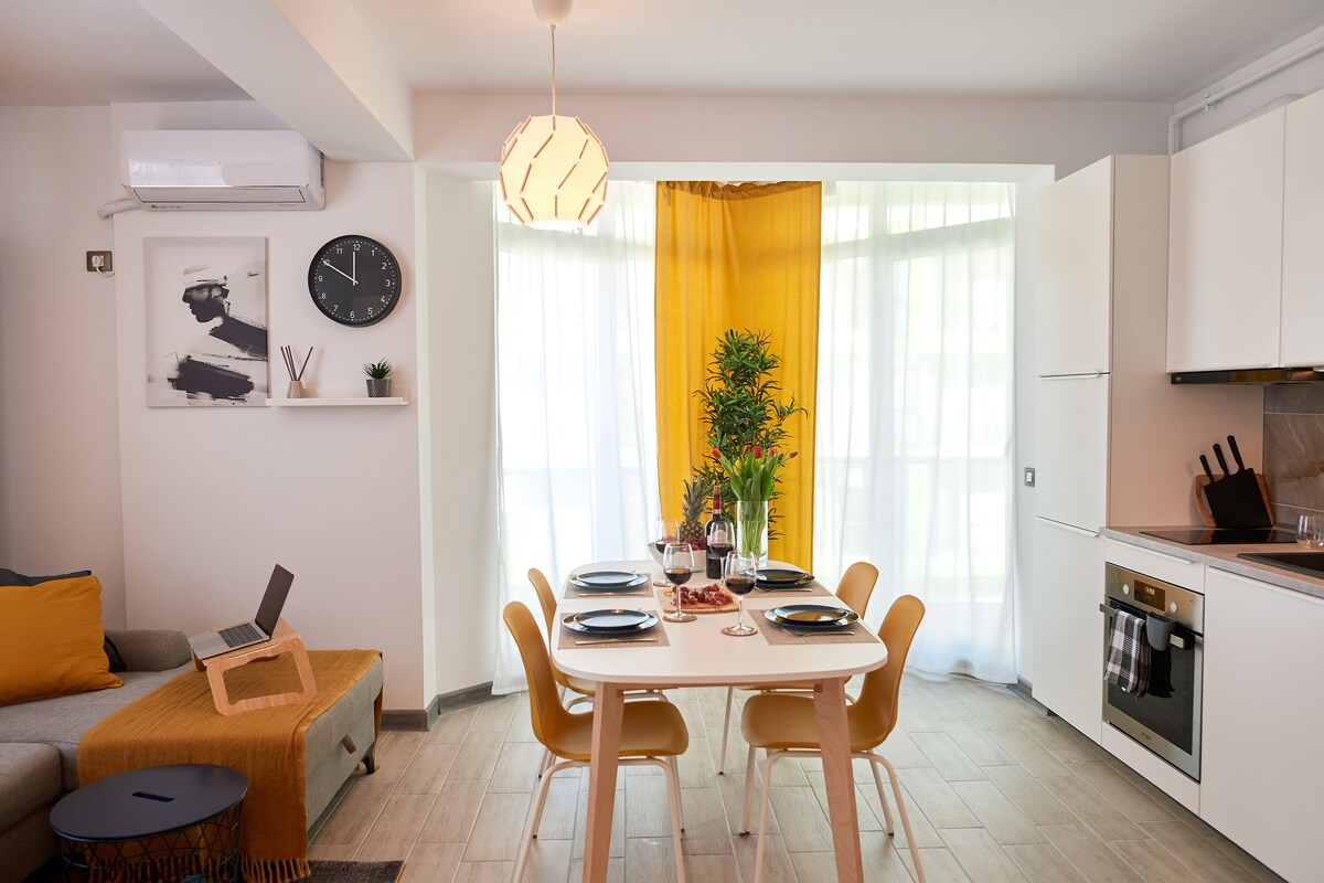 Fineloft Sea View Apartment-Spa n Pools beach resort — Apartament — închiriere de vacanță cu vedere la mare în Alezzi Beach Resort, Mamaia Nord, Constanța, România — fotografia 5 a proprietății | Aqua Vista Rentals