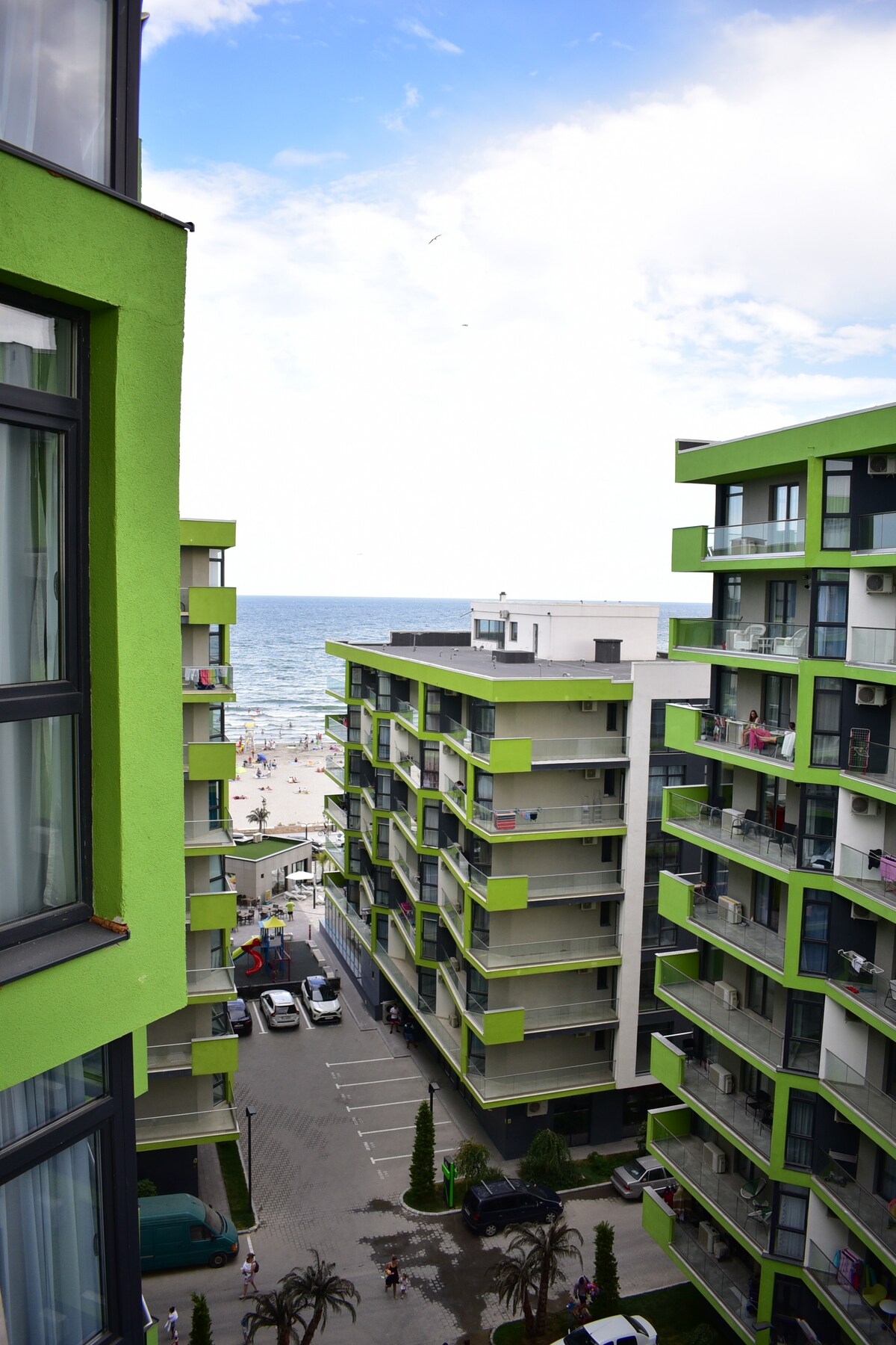 Sea Shore apartments - Spa n Pools beach resort — Apartament — închiriere de vacanță în Alezzi Beach Resort, Mamaia Nord, Constanța, România — fotografia 4 a proprietății | Aqua Vista Rentals