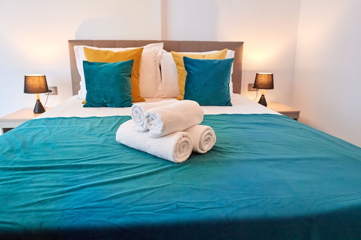 Glamour Sea view Family Apartment 02- Spa n Pools Resort — Apartment — sea-view vacation rental at Alezzi Beach Resort, Mamaia Nord, Constanța, Romania — property photo 8 | Aqua Vista Rentals