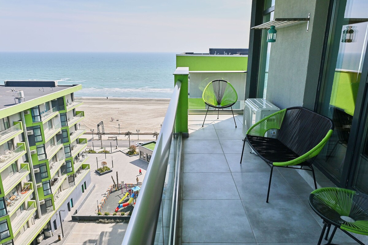 Diamond Sea View 2BR Apartment - Spa n Pools Resort — Apartament — închiriere de vacanță cu vedere la mare în Alezzi Beach Resort, Mamaia Nord, Constanța, România — fotografia principală a proprietății | Aqua Vista Rentals