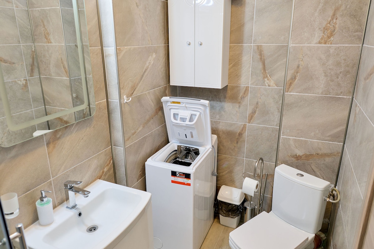 Moon Sea view Apartment - SPA n Pools Resort — Apartament — închiriere de vacanță cu vedere la mare în Alezzi Beach Resort, Mamaia Nord, Constanța, România — fotografia 8 a proprietății | Aqua Vista Rentals