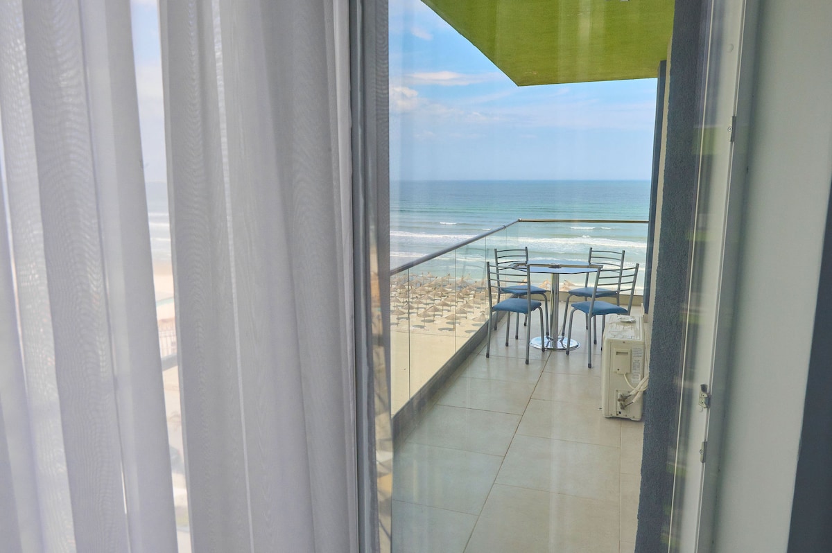 Crazy Sea View 2BR Apartment Spa Pools Resort- Parking — Apartment — sea-view vacation rental at Alezzi Beach Resort, Mamaia Nord, Constanța, Romania — property photo 7 | Aqua Vista Rentals