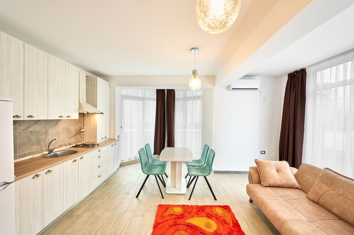 Fancy apartment in Spa n Pool Beach resort — Apartament — închiriere de vacanță în Alezzi Beach Resort, Mamaia Nord, Constanța, România — fotografia 8 a proprietății | Aqua Vista Rentals