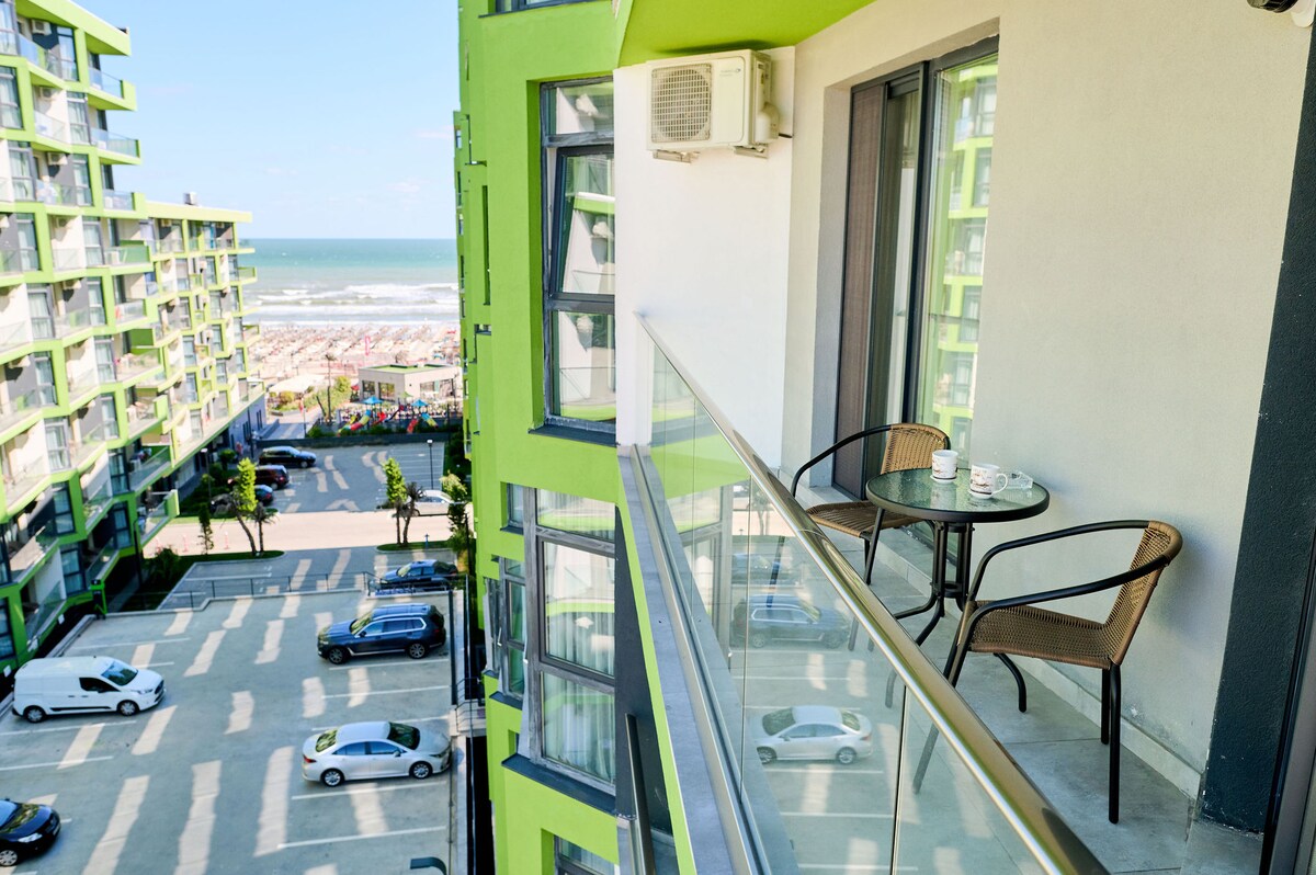Seascape Apartment Spa n Pool Beach Resort — Apartament — închiriere de vacanță în Alezzi Beach Resort, Mamaia Nord, Constanța, România — fotografia principală a proprietății | Aqua Vista Rentals