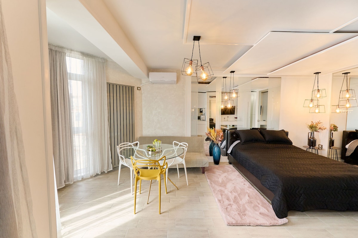 Fantasy studio- Spa n Pools beach resort — Studio — închiriere de vacanță în Alezzi Beach Resort, Mamaia Nord, Constanța, România — fotografia 8 a proprietății | Aqua Vista Rentals