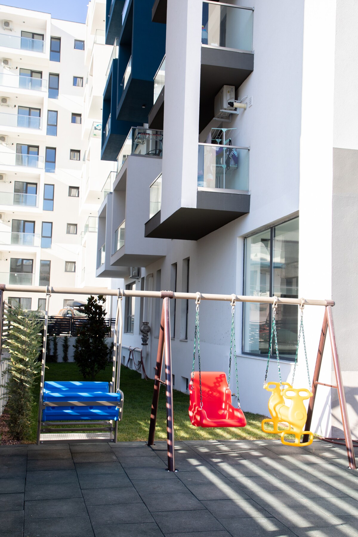 Color Studio 134 in Nord10 Pool & playground — Studio — închiriere de vacanță în Nord10 by Alezzi, Mamaia Nord, Constanța, România — fotografia 4 a proprietății | Aqua Vista Rentals