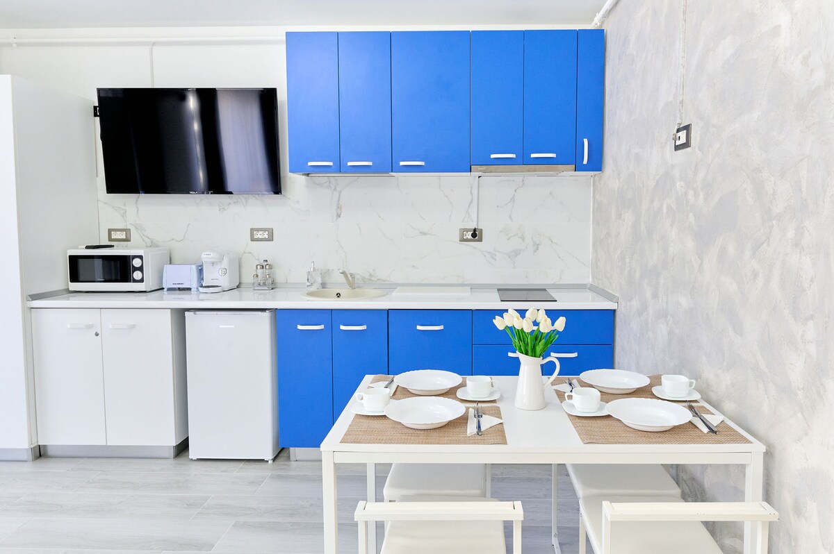 Color Studio 134 in Nord10 Pool & playground — Studio — închiriere de vacanță în Nord10 by Alezzi, Mamaia Nord, Constanța, România — fotografia 7 a proprietății | Aqua Vista Rentals