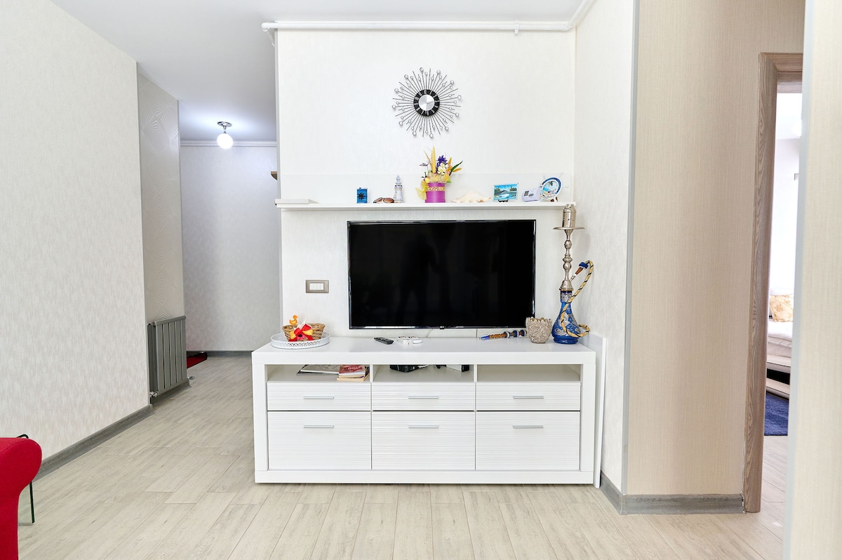 Redmarine Apartment- Spa n Pool resort- parking — Apartment — vacation rental at Alezzi Beach Resort, Mamaia Nord, Constanța, Romania — property photo 8 | Aqua Vista Rentals