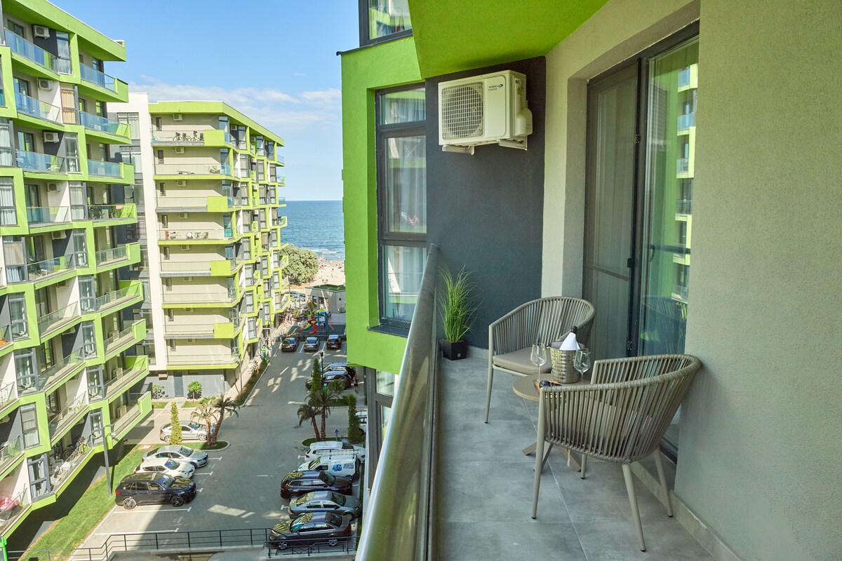 Sun Fantasea Apartment Spa n Pool Beach resort — Apartment — sea-view vacation rental at Alezzi Beach Resort, Mamaia Nord, Constanța, Romania — main property photo | Aqua Vista Rentals