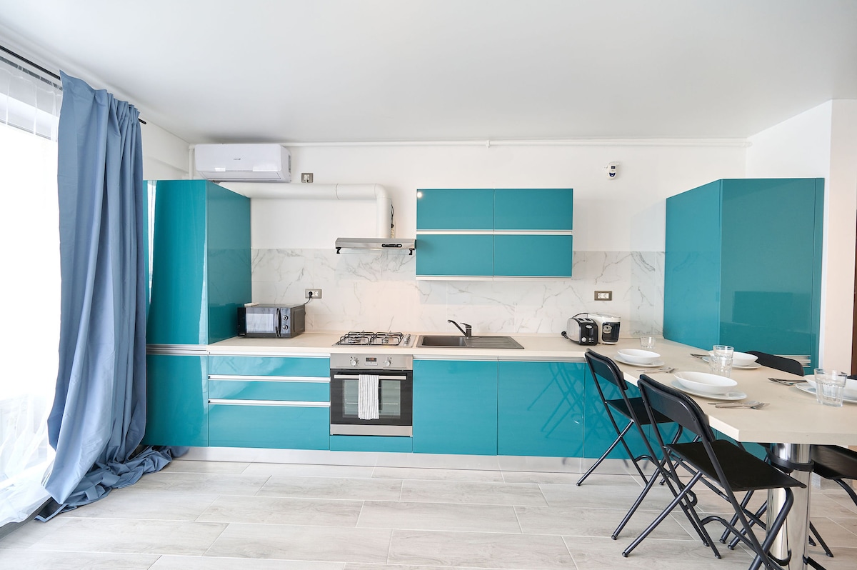Apartament Andrei in Nord10 - pool n playground — Apartment — vacation rental at Nord10 by Alezzi, Mamaia Nord, Constanța, Romania — property photo 4 | Aqua Vista Rentals