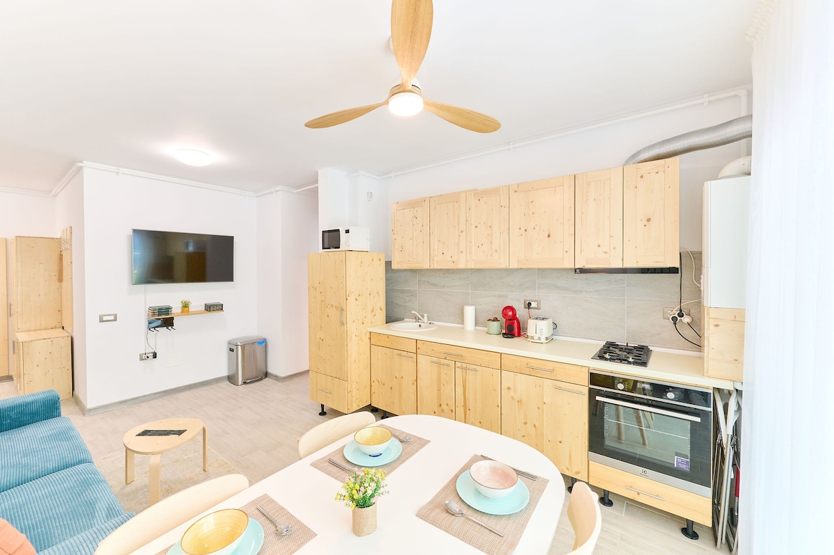 Blacksearama Apartment- Spa, pools and parking — Apartament — închiriere de vacanță în Alezzi Beach Resort, Mamaia Nord, Constanța, România — fotografia 6 a proprietății | Aqua Vista Rentals